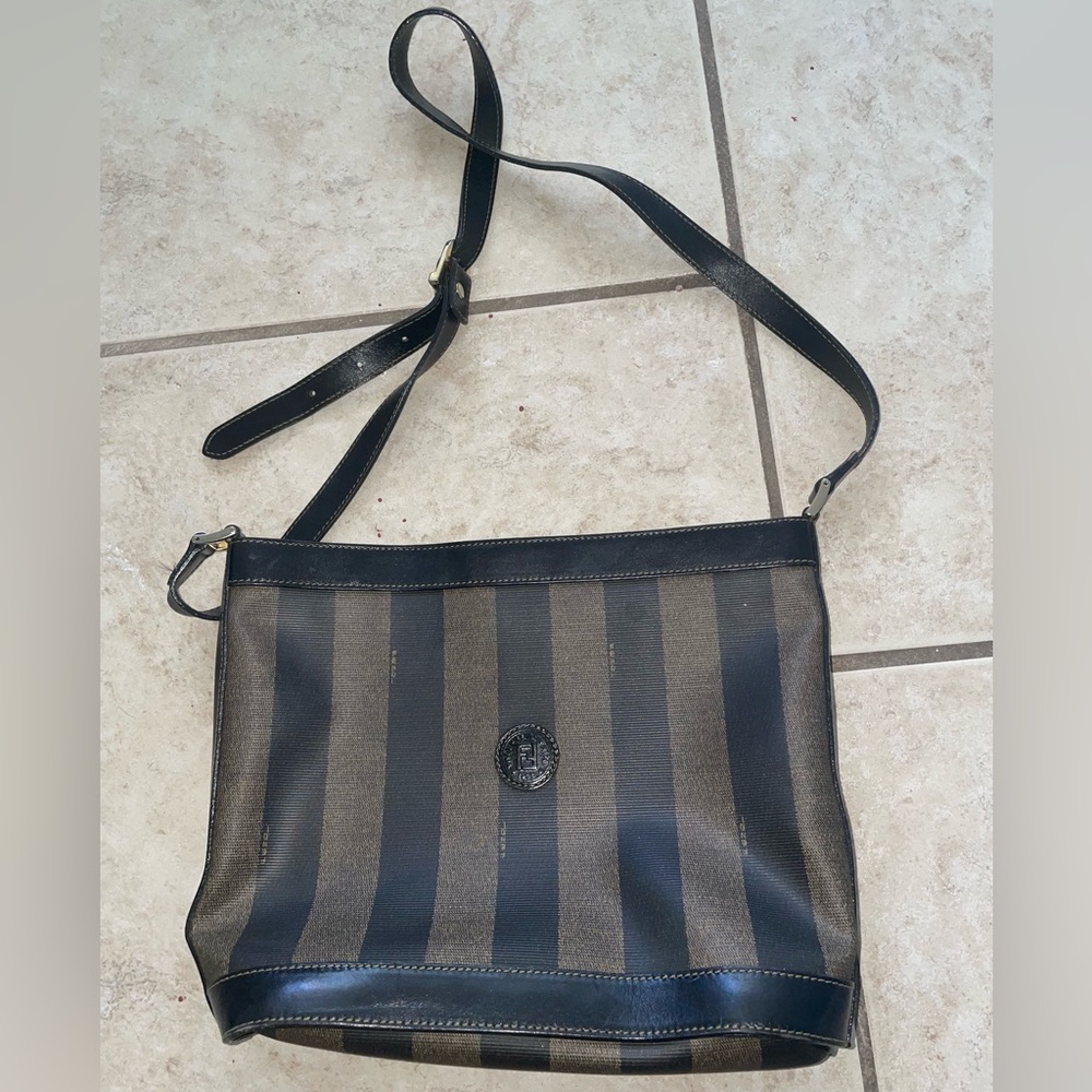 Fendi Vintage Shoulder/Crossbody Bag Striped Fendi Pequin